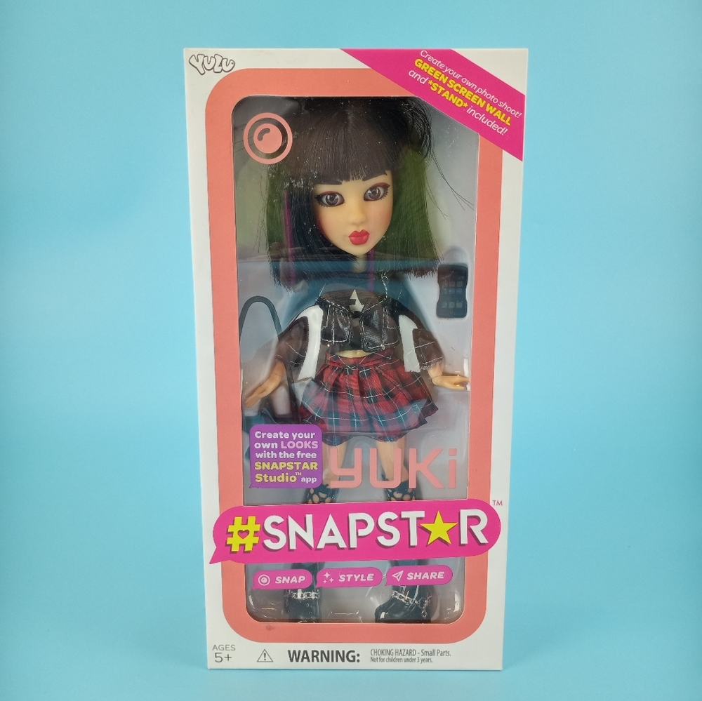 New YULU #Snapstar Yuki Asian Fashion Doll with Outfit and Accessories